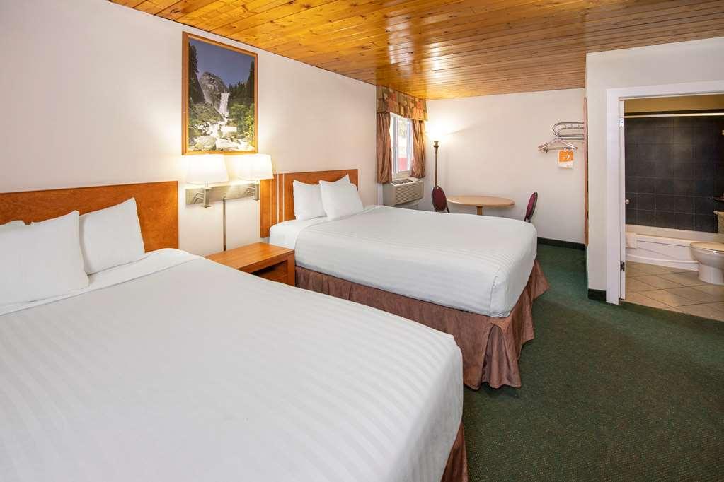 Econo Lodge Inn & Suites Medicine Hat Rum bild